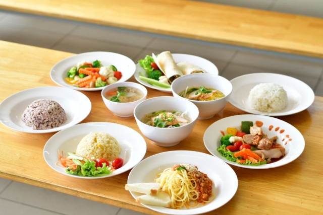 Top Spots for Light and Healthy Meals at Tanjong Pagar Plaza